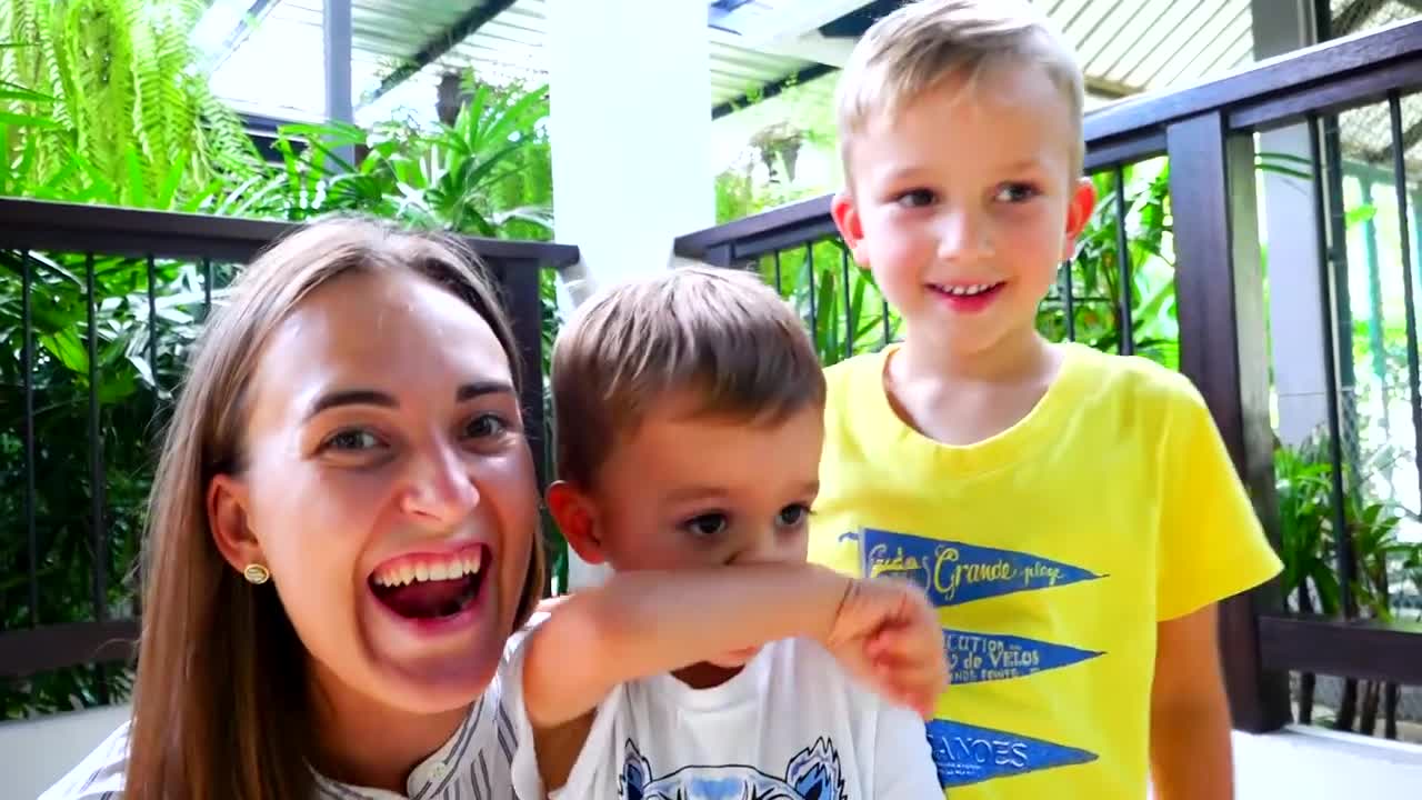 Vlad and Mama at sleeping tiger farm