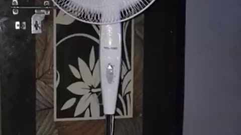 Discover Cooling Comfort: Buy Pedestal Fans Online in India | Crompton