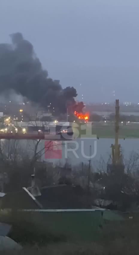 Explosions and fire at the grain terminal in Rostov.