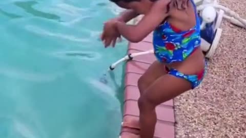 2-year-old diving prodigy 😂👏 (via @Amy Blackman Brown) #diving #wholesome