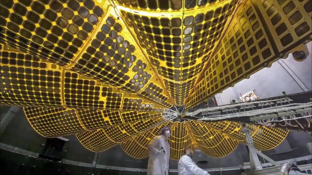 Lucy Mission Extends its Solar Arrays