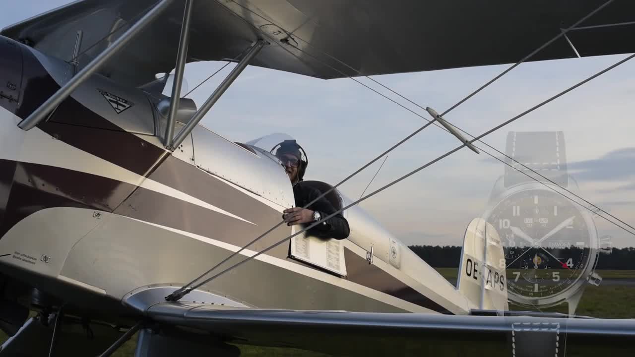 DAVOSA Newton Pilot Moonphase Chronograph