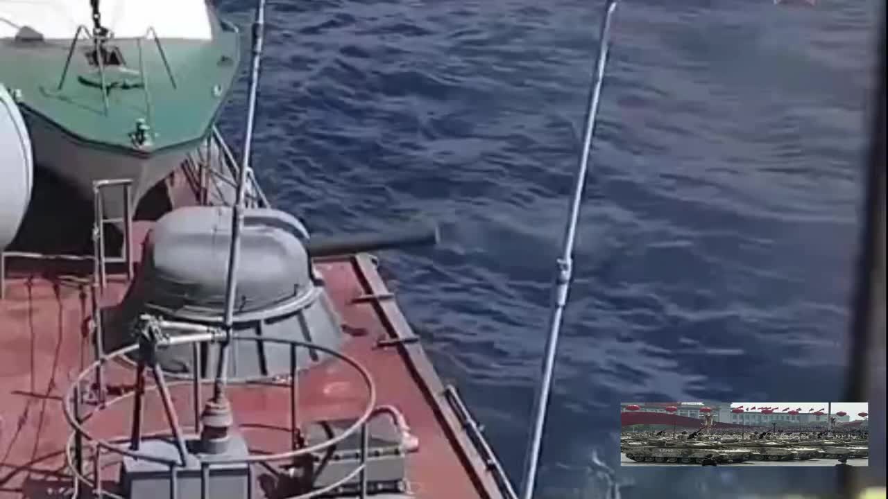 MOTHER RUSSIA Navy in action! Massive Missile Fire "BattleCruiser" and "Destroyer"