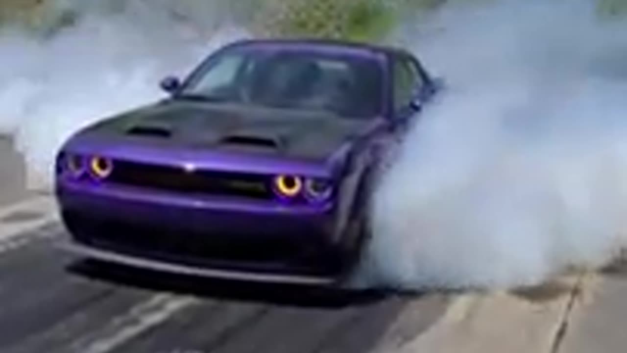 Whine Baby!!! Challenger Hellcat Redeye SuperCharger Sounds So Sweet!!🔥😈