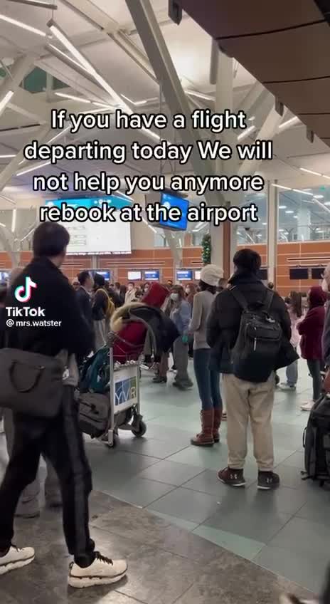 I’m so glad I’m not traveling this holiday season @TikTokNews45