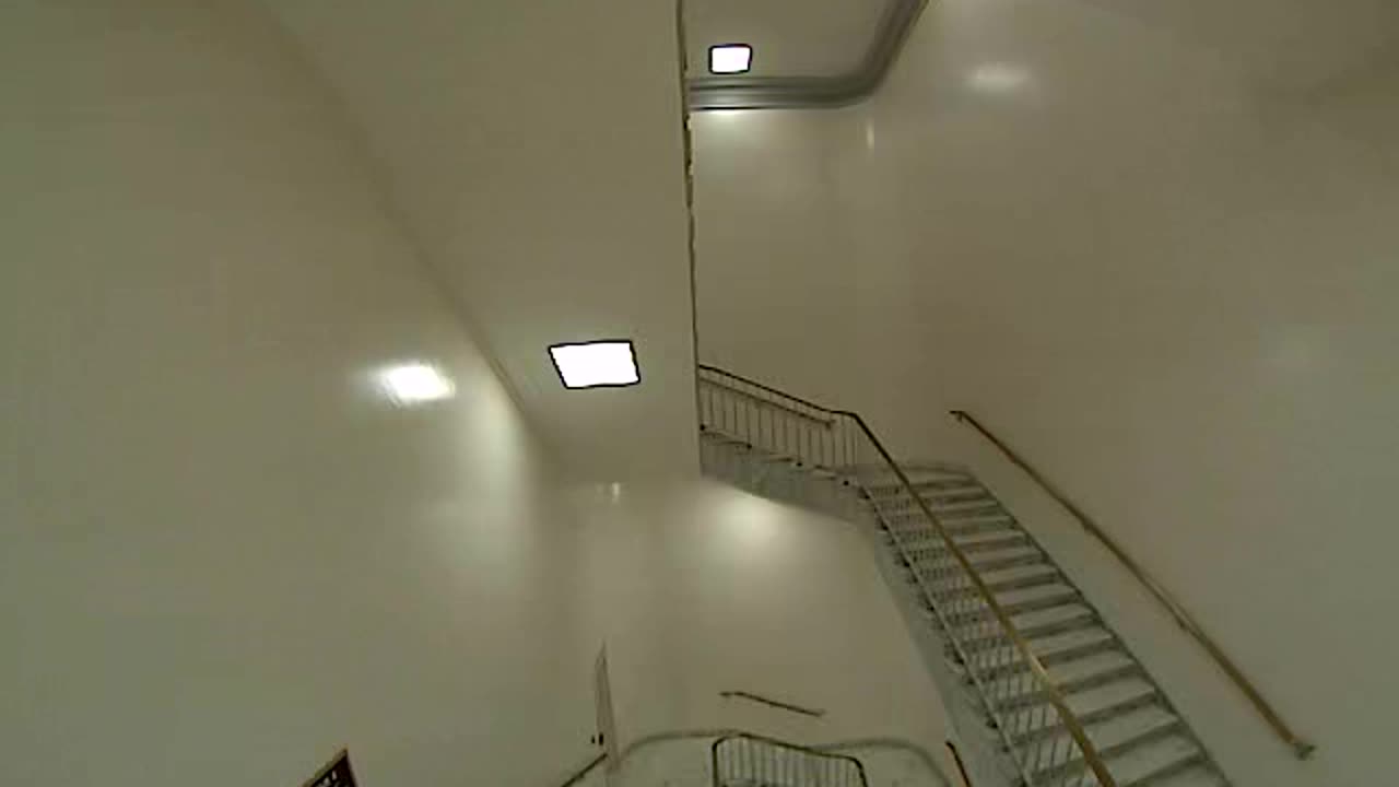 3157RHOB03Stair4_2021-01-06_23h00min03s133ms.mp4