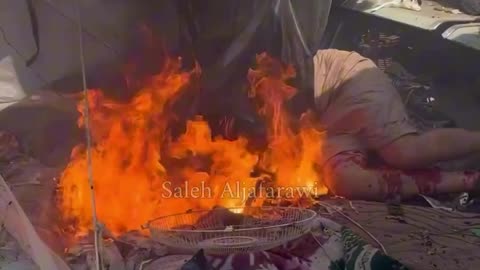 An Israeli airstrike targets the tent of the journalists in the yard of Al-Aqsa Hospital (Graphic)