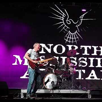 Luther DIckinson & Joey Williams (North Mississippi Allstars) - LIVE @ Avondale (Short 2)