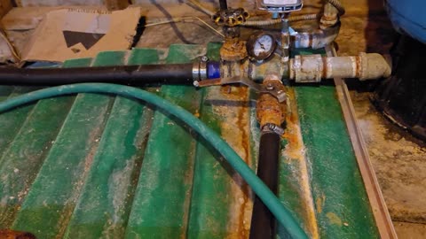 Leaking pipe fittings