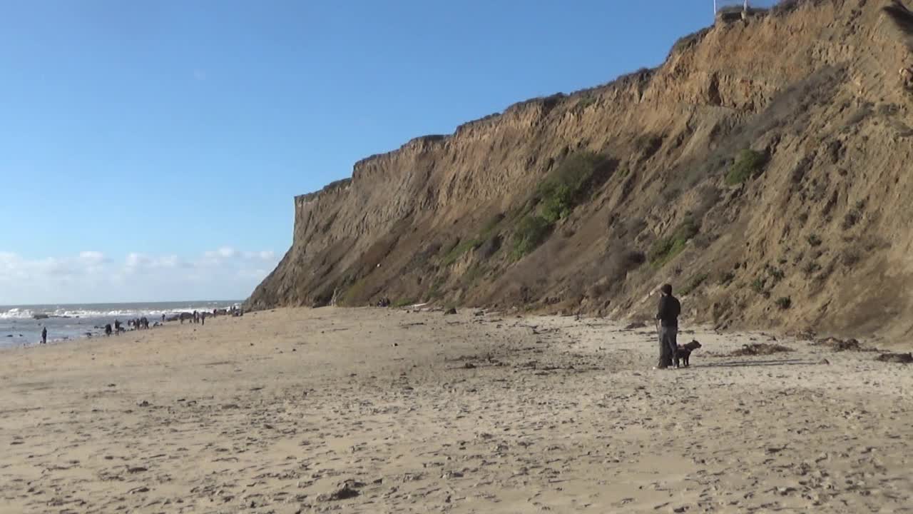 Half Moon Bay, CA — Mavericks Beach