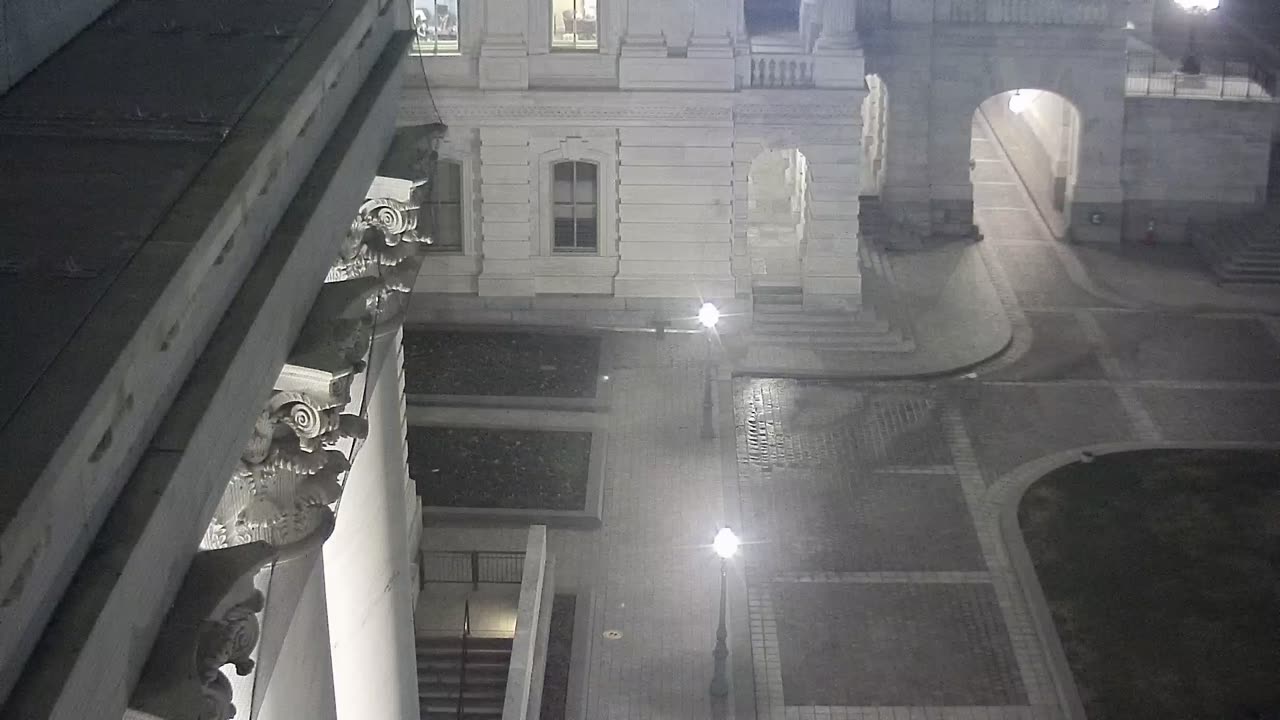 0951USCSRFEastRoof_2021-01-05_00h00min00s147ms.mp4