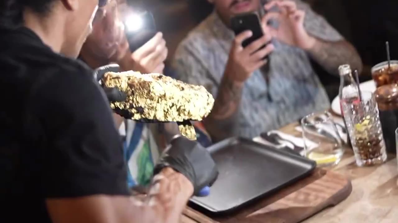 Nusret's Food Awesome ( Customer Reviews ) #saltbae #nusret