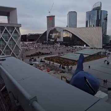 An incident at the La Defense shopping mall in Paris sparks panic