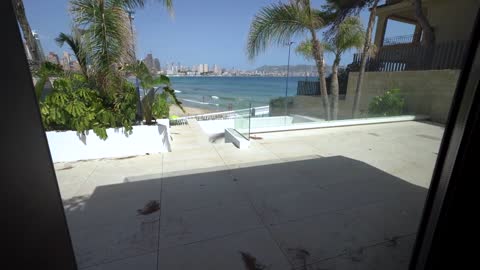 Apartment and duplexes on the first line of Poniente beach in Benidorm, Spain | Property in Spain