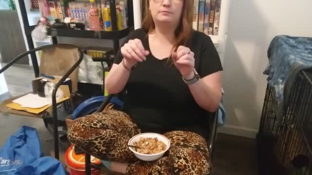 My Sister's Reaction to Kellogg's Smores Cereal