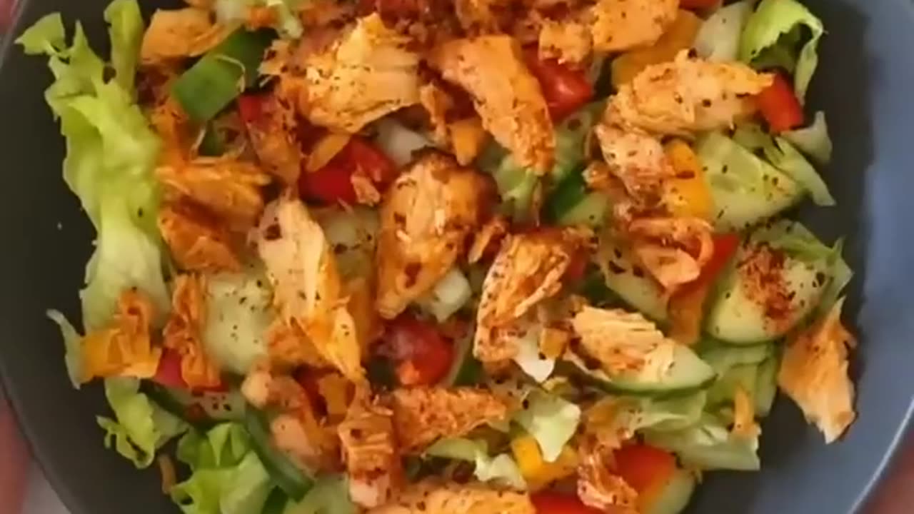 🌟 Easy Chicken Salad Recipe - Quick & Delicious! 🍗