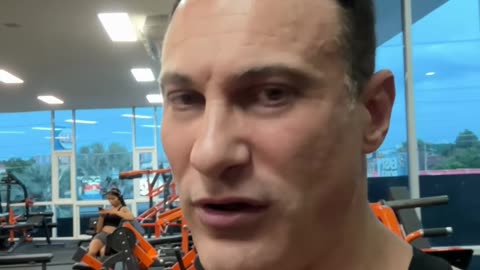 These are the secret behind Sam Sulek's jaw dropping physique 🤯