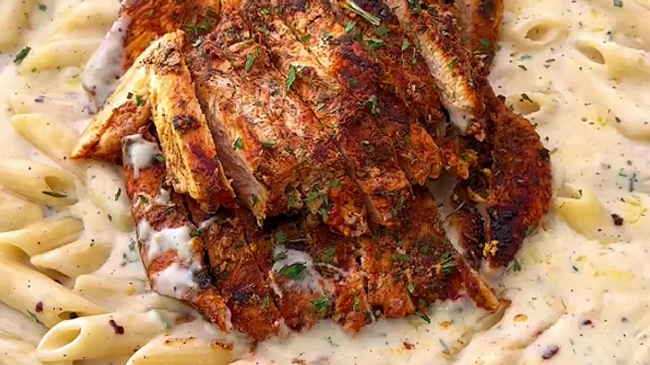 How to make grilled chicken alfredo pasta.the taste of the chicken . / #cooking#cook