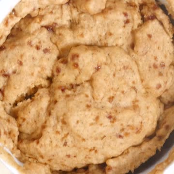 Cinnamon bun mug cake