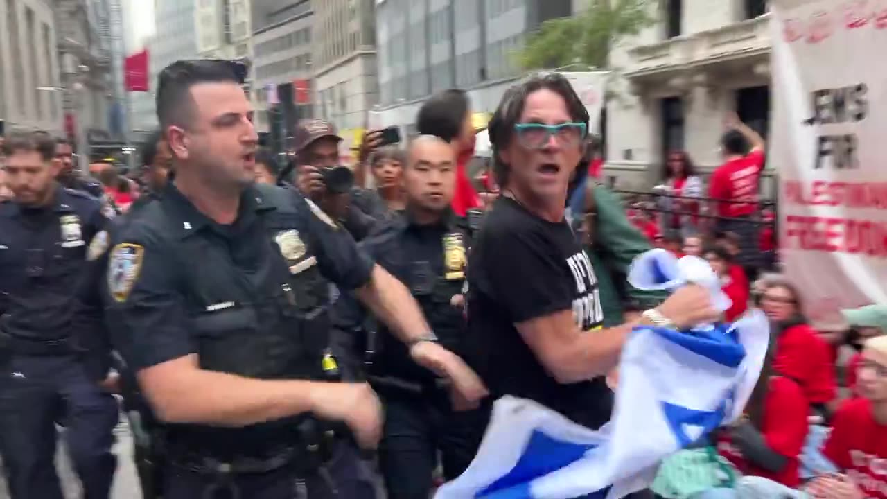 Politie in New York maakt korte metten met zionist