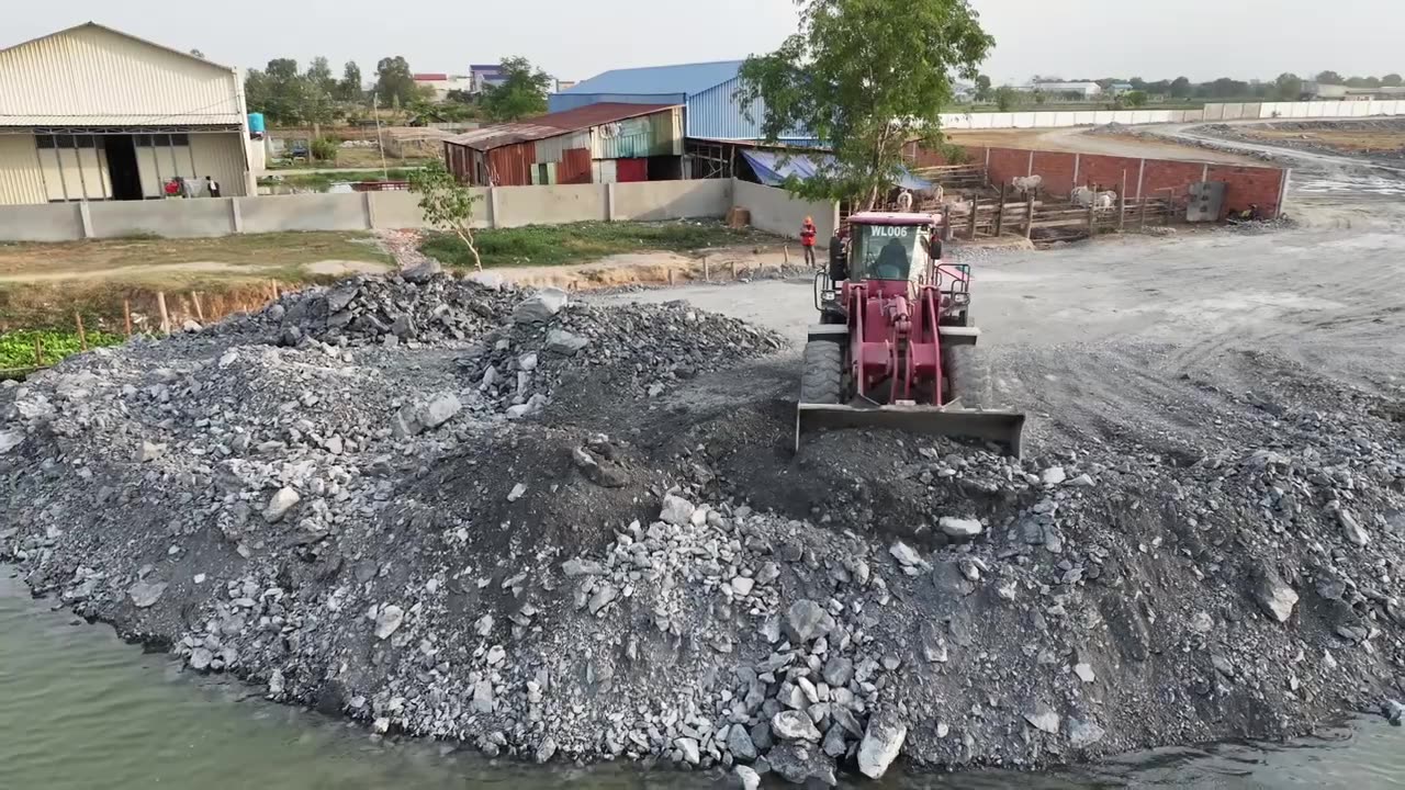 EP27,Wheel Loader MATADOR Push Stone With DumpTruck SHACMAN Transport Stone