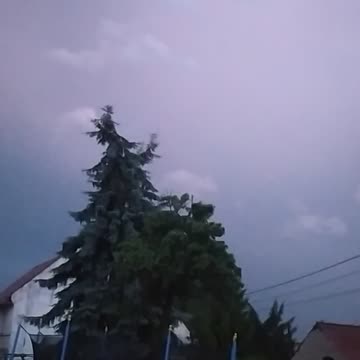 Storm is comming 🥺😵⛈️🌩️⚡