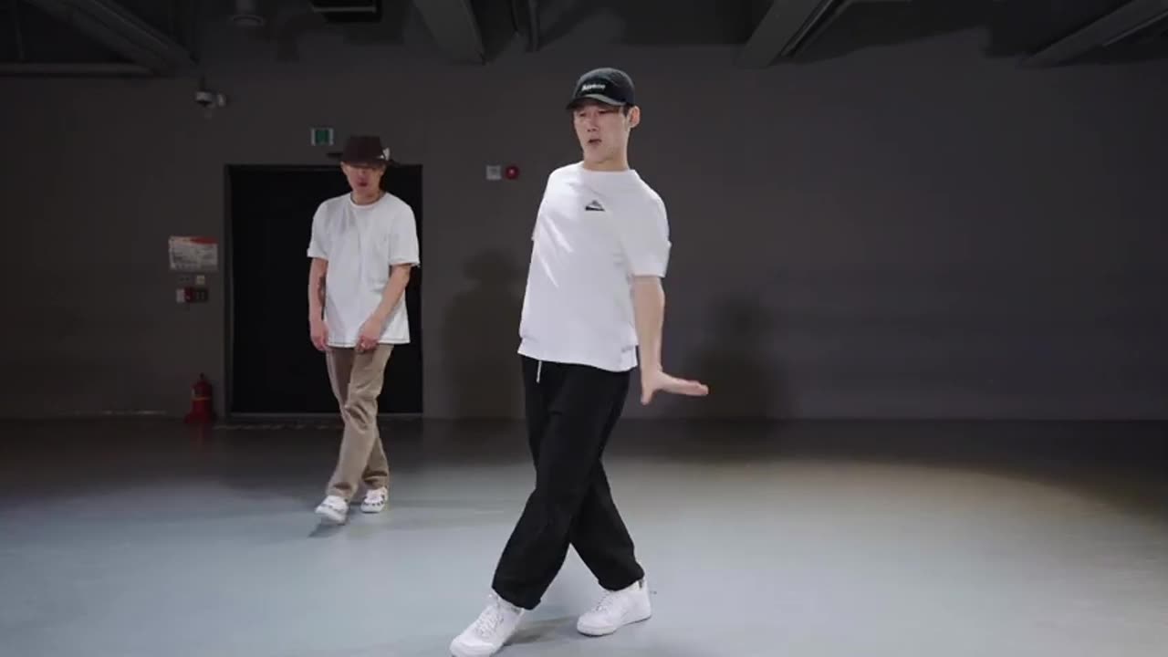 RINI - For Days Kyo Choreograph