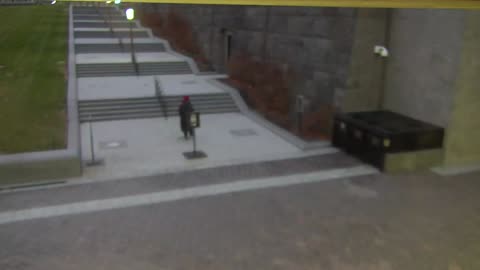 7160CVCULNScreeningLineExterior_2021-01-05_07h00min00s790ms.mp4