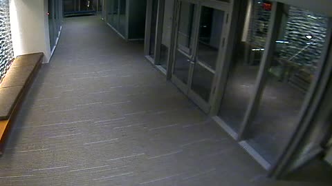 8418OHOB04O4C1CorridortoAtrium_2021-01-05_17h56min40s537ms.mp4