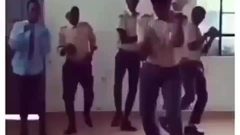 Chuga dance 😂😅😅🤔