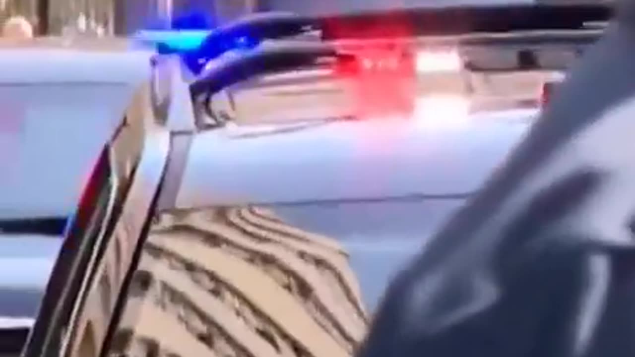Former_President_Donald_Trump_arrives_at_Manhattan_courthouse_to_face_criminal_charges_#shorts