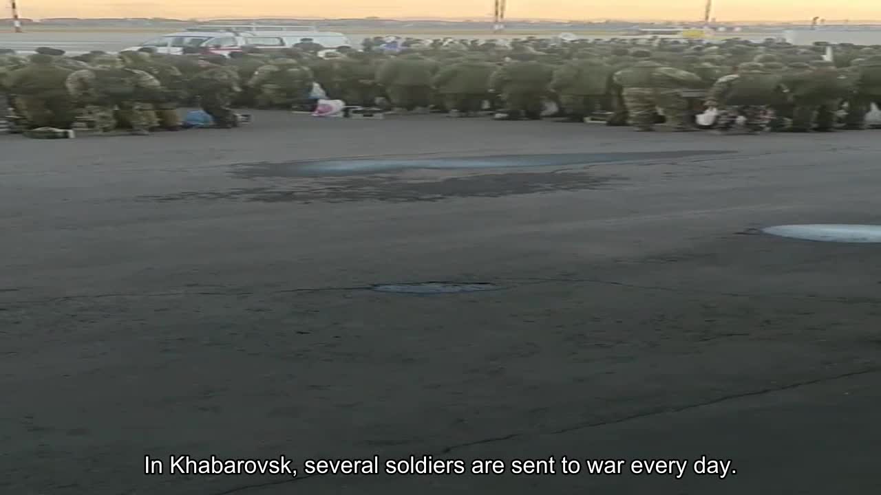 In Khabarovsk, several hundred conscripts are sent to war every day.