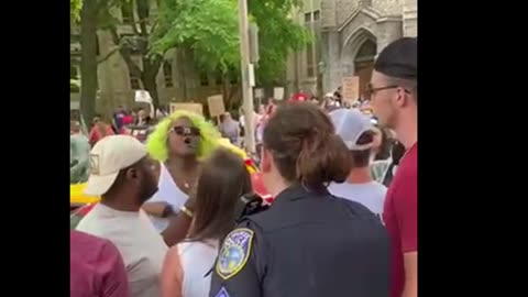 Wisconsin: LGBTQ Supporter Loses Her Mind Towards Christians Exposing What She Supports