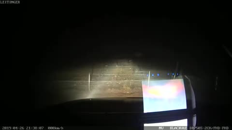Driving to Mannum, SA for a weekend away and this happened...