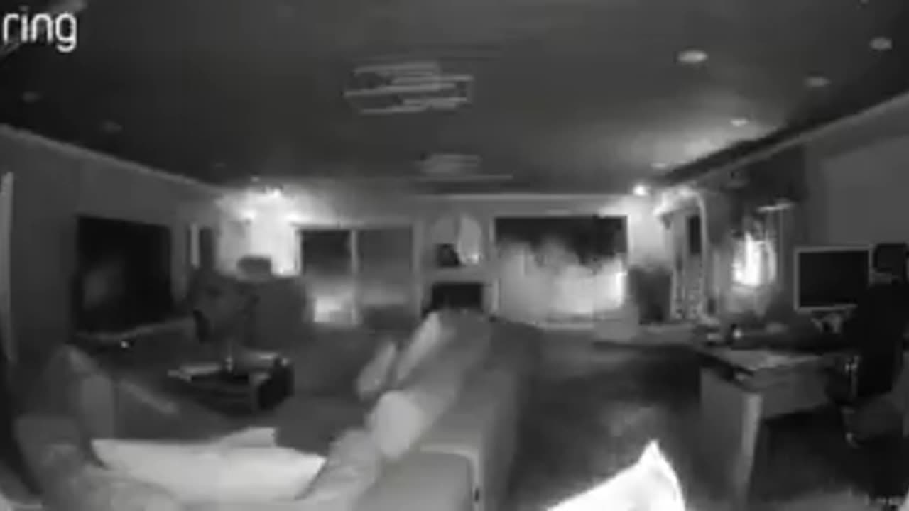 Storm Surge caught on ring camera St Petersburg Florida.
