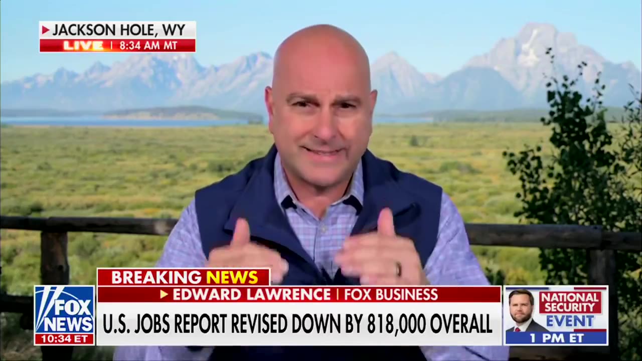 🚨 818K Jobs Revised Down! 🔍📉 115K Manufacturing & 45K Construction Fewer 🏗️📉