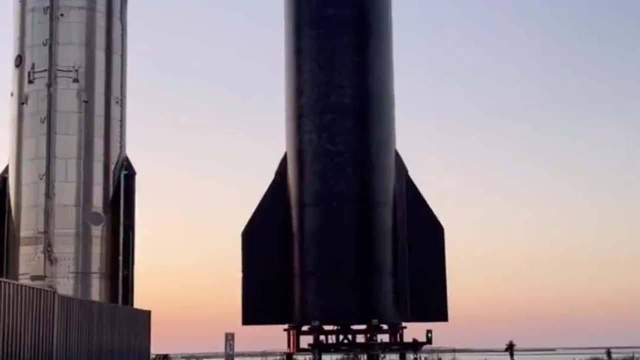 "Eagerly Awaiting the Starship Test Flight: A Glimpse into the Future of Space Exploration"