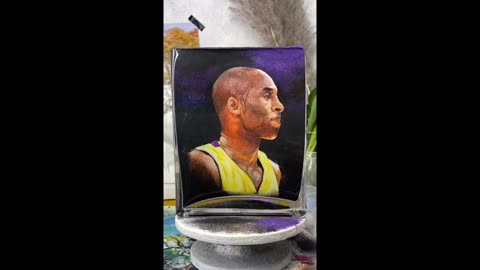 Sand painting pays homage to Black Mamba