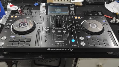 Manutenção da controladora Pioneer XDJ-RX2