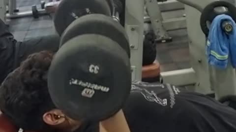 30kgs ,20reps incline dumbbell chest press