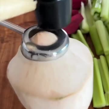 DELICIOUS EASY TO MAKE JUICING RECIPE FOR THE BEST WORKOUT DRINK