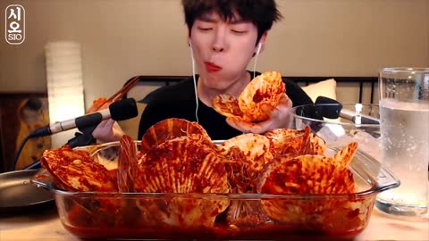 Sea food mukbang