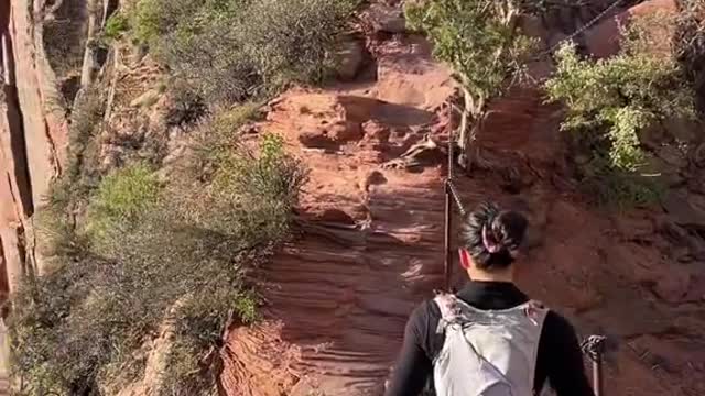 LET'S HIKEANGELS LANDING