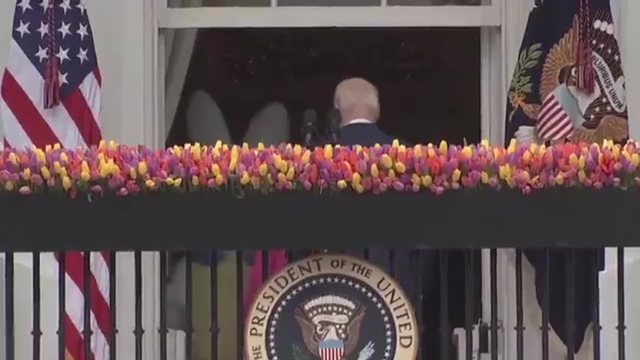 Totally fine Joe Biden invites kids to say hi to the "Oyster Bunnies"