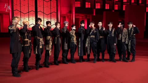 SEVENTEEN (') M/V IN FRONT OF THE SCENE