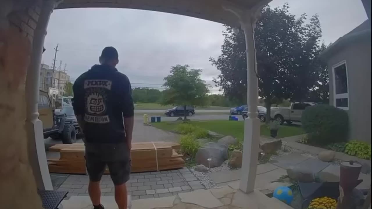 Grand Mal? or Grand Jab?