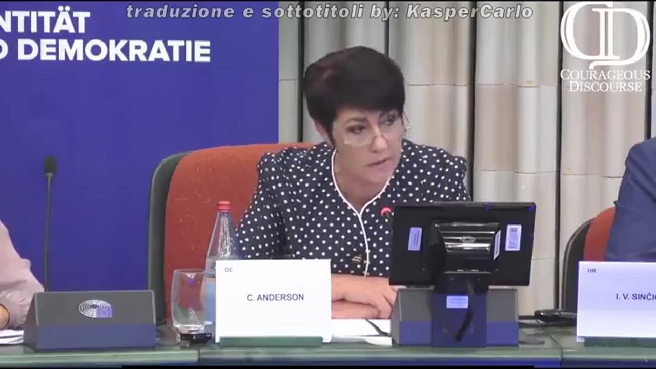 Christine Anderson consegna un messaggio importante ai tiranni globali