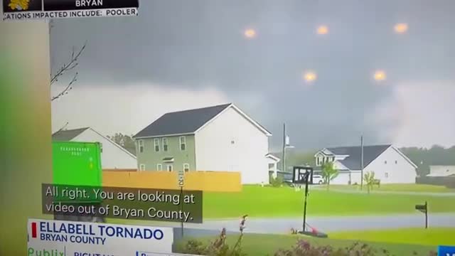 Large Tornado near Ellabell, GA 4-5-2022