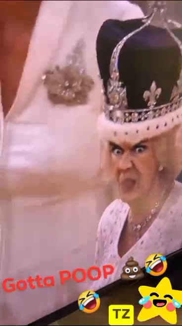 WTH Camila Making Da Face Like She Wants 2 POOP 💩💩 #diarrhea