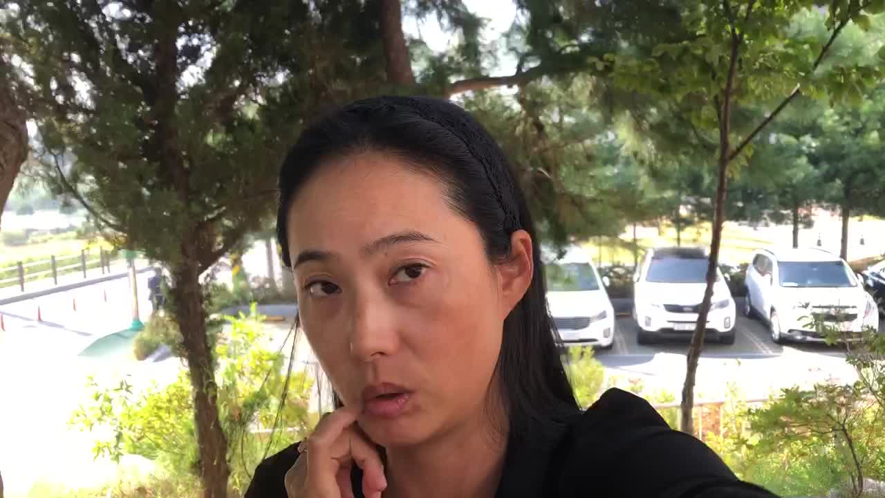 태안군중앙도서관에서 마약 한것 같이 눈이 풀린 사람들 주변에 있으니까 나도 머리가 갑자기 멍해지는 텔레파시 경험 간증 2022/09/31